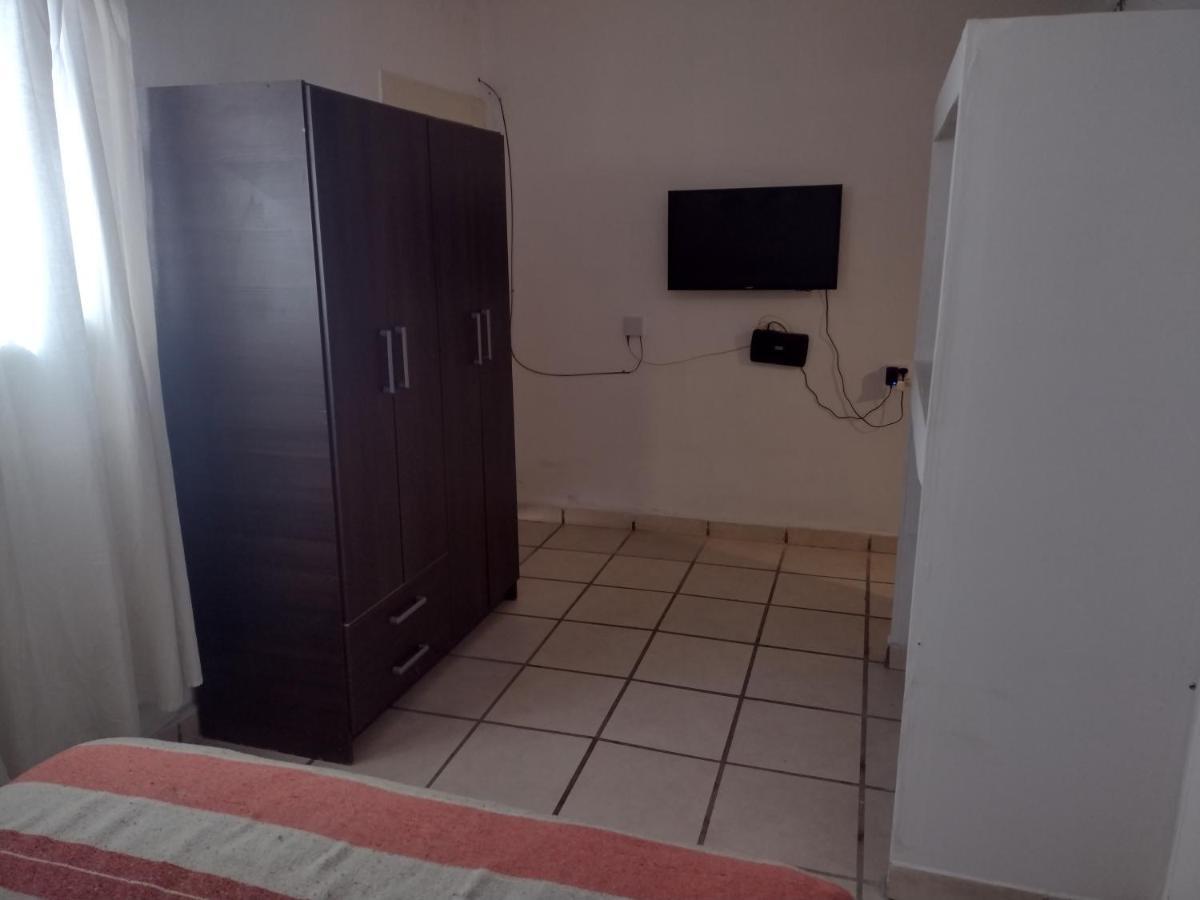 Departamentos Tierra Colorada Apartment La Rioja Bagian luar foto